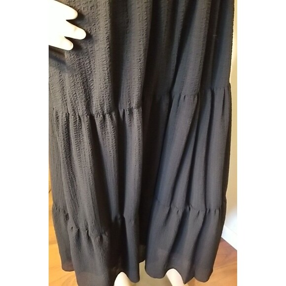 ASTR Tiered Midi Boho Flowy Summer Gauzy Dress M Puff Sleeve Midi Black      T51 - Picture 3 of 12